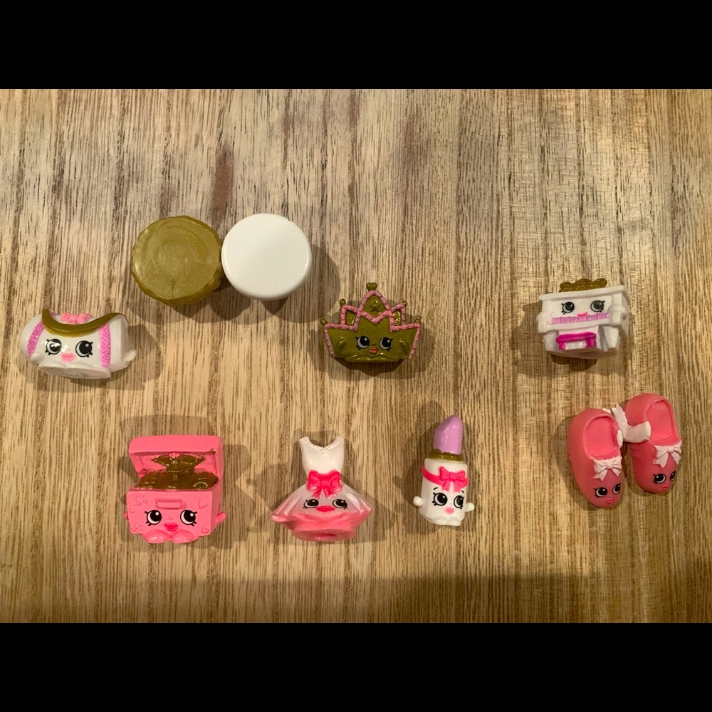 The ballerina shopkin set. Not being sold anymore